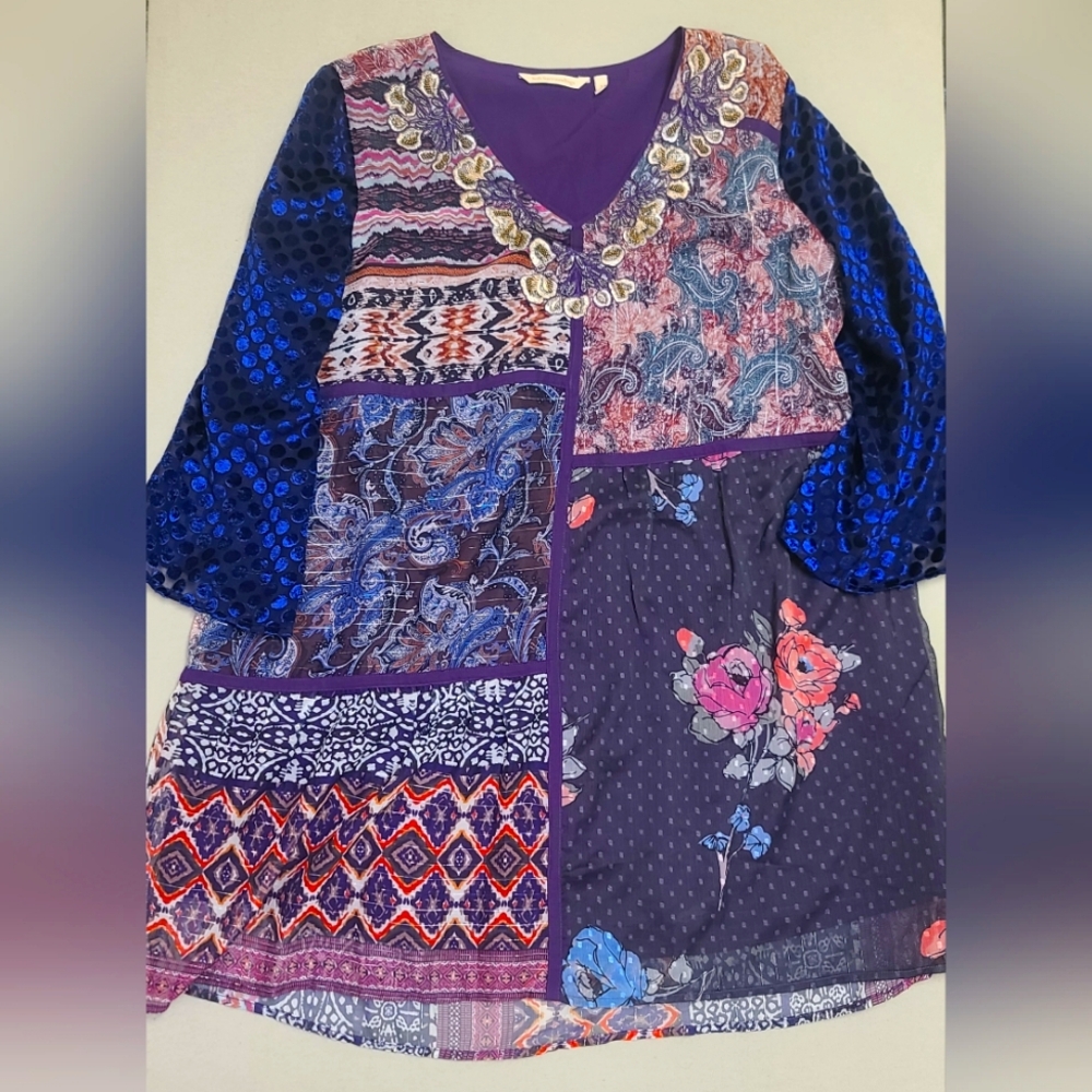 Soft Surroundings Women's L Top Embroidered Beaded Patchwork Mixed Media Tunic